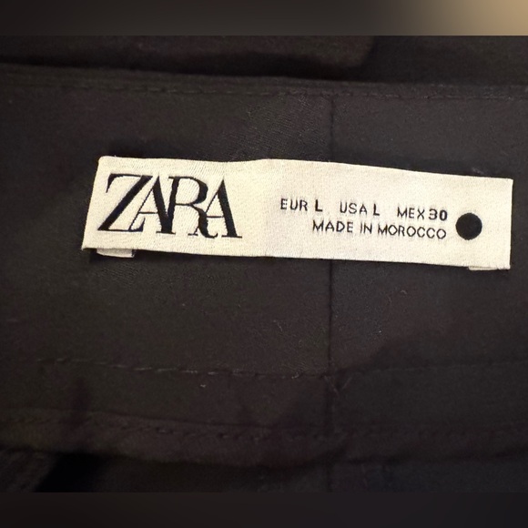 MINT COND ZARA WIDE LEG PLEATED BLACK TROUSERS SIZE LARGE WITH ADJUSTABLE WAIST - Picture 8 of 9